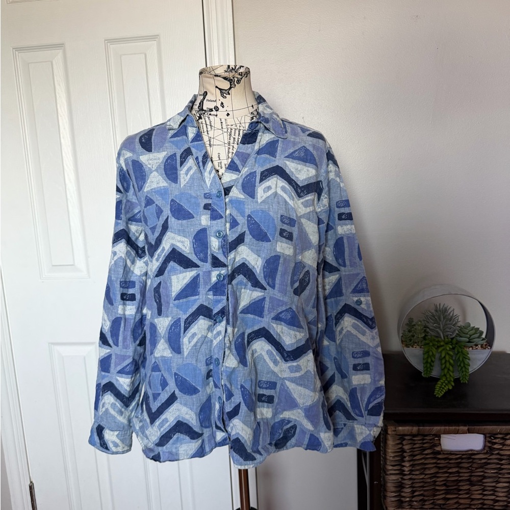 Studio Works Linen Vintage Geometric abstract blouse Blue button Shirt blouse XL